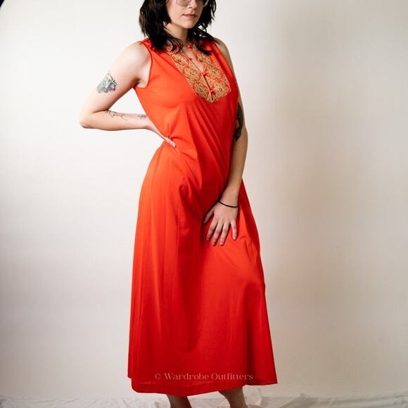 Vintage 1960's Embroidered Gossard Artemis Coral Dress - Picture 1 of 6